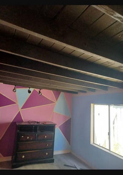 Large bedroom  Main Photo