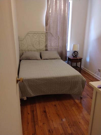 Looking for a responsable woman  Main Photo