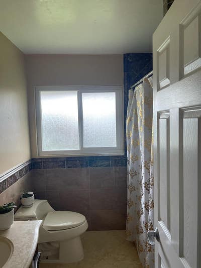 Room for rent in Anaheim Main Photo