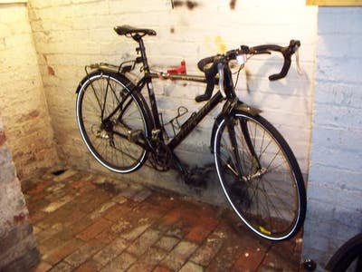 Bicyclist-Professional seeks housing for 3-6 mnths Main Photo