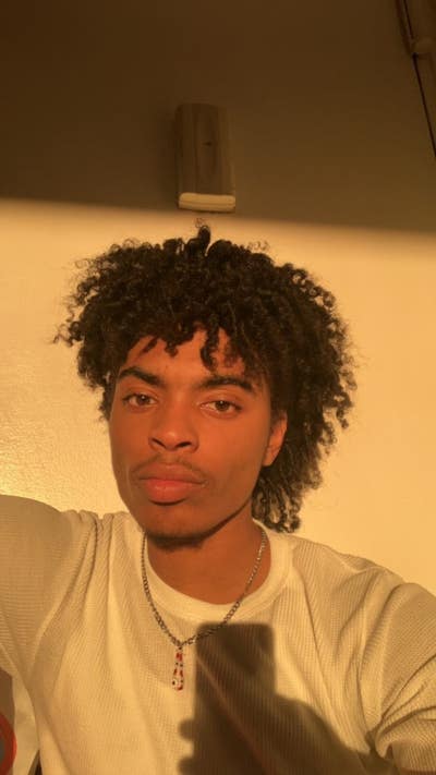 Roomate for June 1st Main Photo