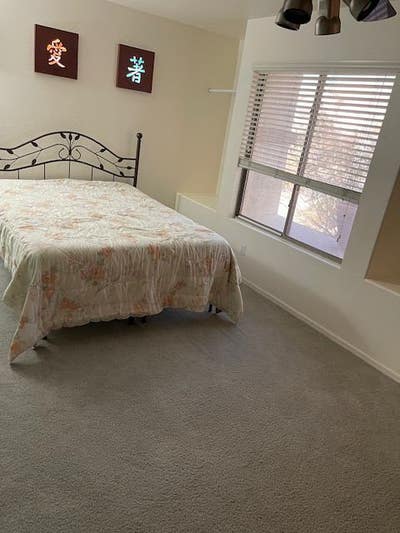Large room to rent in Goodyear AZ.  Main Photo