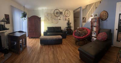 $1,596 Master Bedroom w/Private Bathroom in Venice Main Photo