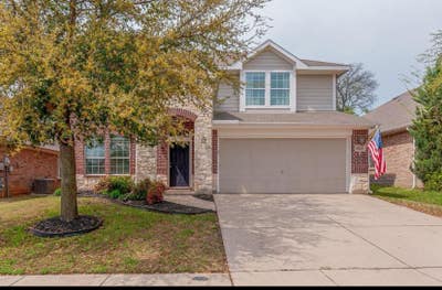 Room for rent in Roanoke off 114 Main Photo