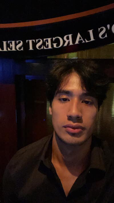 Professional Male seeks a small or large room Main Photo