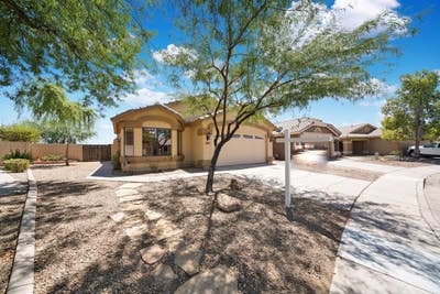 Room available in North Glendale Main Photo