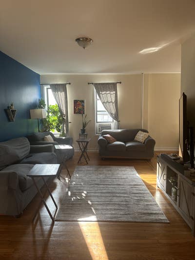 Private Room in 3BR/2BA – Semi-Private Bath Main Photo