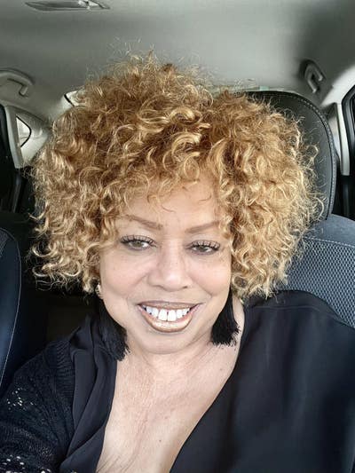 I am a professional female aged 60.  I am loo... Main Photo