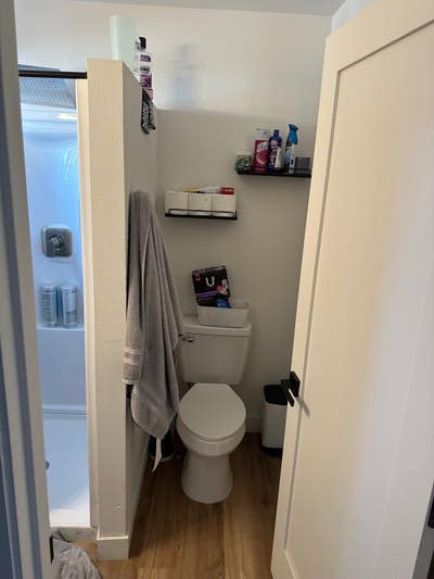 Room for rent  Main Photo