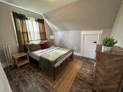 Beautiful furnished apartment with W/D in unit!  Main Photo