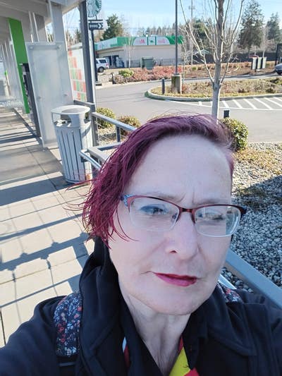 Room wanted in Longview, WA Main Photo