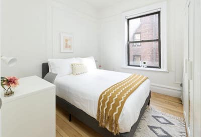 Newly Renovated Room Close to Columbia Campus! Main Photo