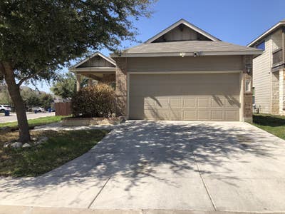 Looking for Housemates! Main Photo