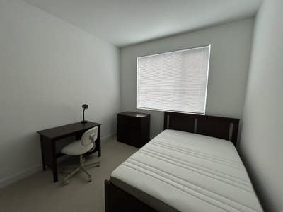 Furnished Room w/ Private Bathroom Main Photo