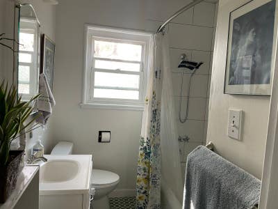 Roommate Wanted - M/F/Lgbtq Main Photo