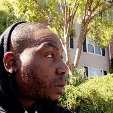 Room in need Main Photo