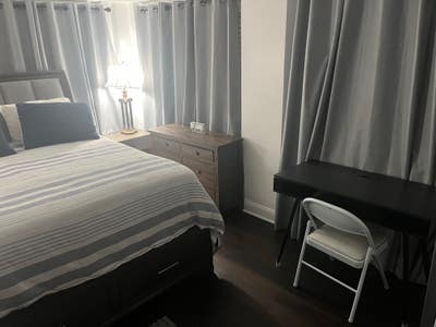 Private living space on quiet block near NYC Main Photo