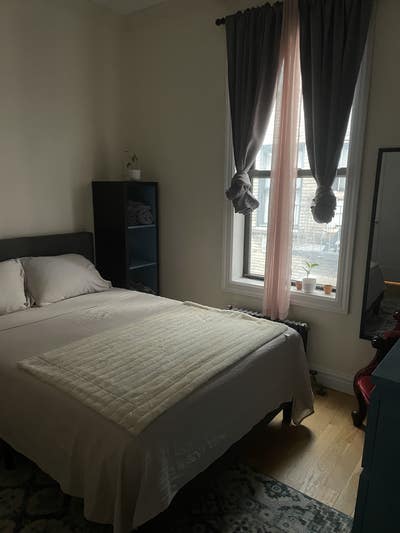 Fully Furnished Room/Apartment in UWS Main Photo