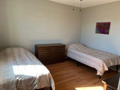 Shared OR Private Room for Rent Main Photo