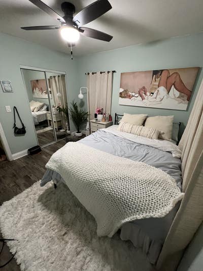 Large room available 8/1 for $1,280 Main Photo