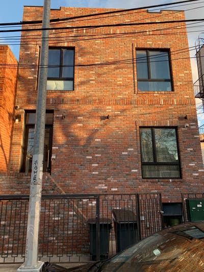 2 Large Sunny Rooms in Ridgewood 11385 Main Photo