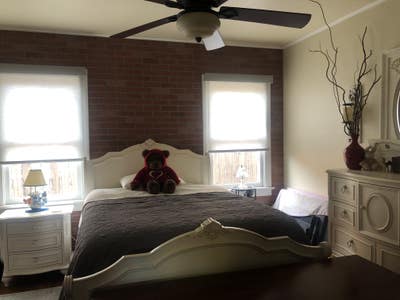 Large room Main Photo