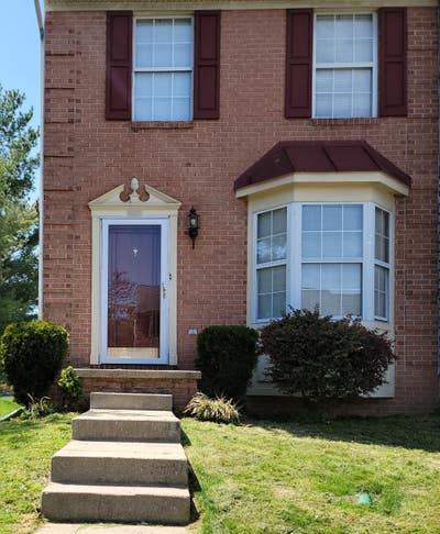 Spacious Master Bedroom available Now in townhome Main Photo