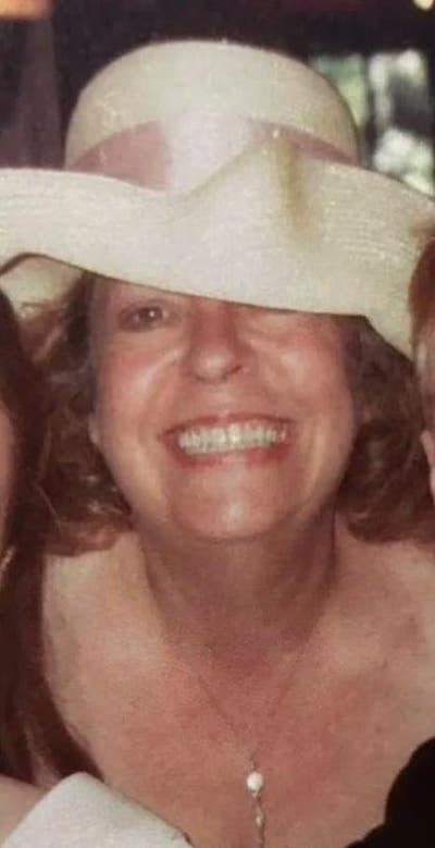 Looking for a new place  Main Photo