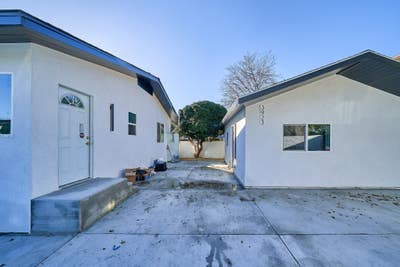 Newly Remodeled Private ADU  Main Photo