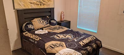Furnished room available  Main Photo