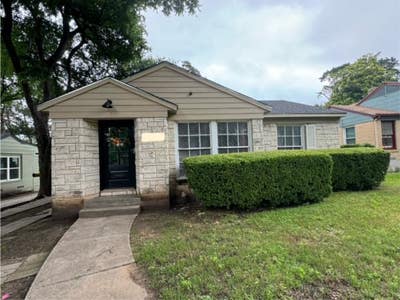 Sunny 1 Bedroom in Historic Cedar Oaks Main Photo