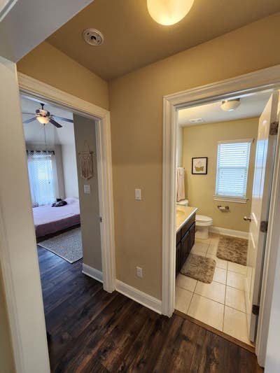 Beautiful Home: 1 bedroom w/ private bath Main Photo