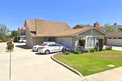 Sunny Room in East Side Costa Mesa Home! Main Photo