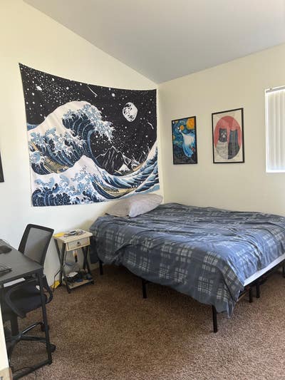 Huntington Beach Room for Rent Main Photo