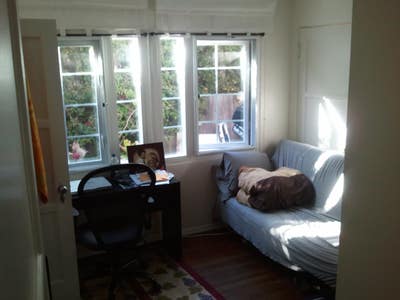 Private Bath and Room in Point Loma House Main Photo