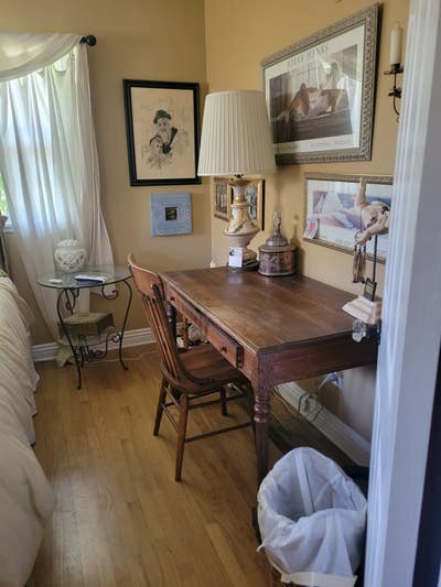 Beautiful Fur Ished Bedroom and Bath Main Photo