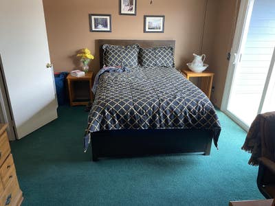 LARGE ROOM  Main Photo