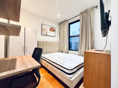 Furnished Room I 6min to Central Park #414 Main Photo