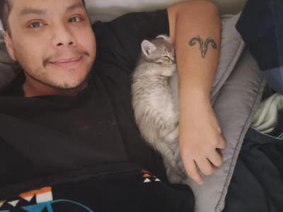 Budget $900, Move In 2026, Ages 18 to 40 Main Photo