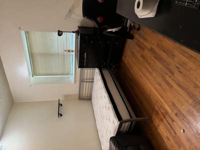 Room for rent  Main Photo