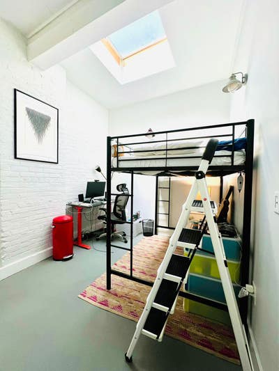 Chic Industrial Retreat in BedStuy, Brooklyn🗽 Main Photo