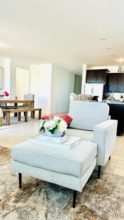 Hone Away From Home Main Photo