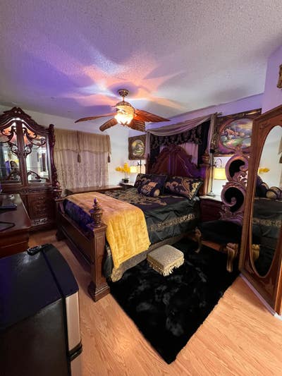 Large Furnished Room W/ private bath  For Rent  Main Photo