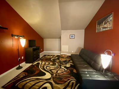Furnished Attic Room Main Photo
