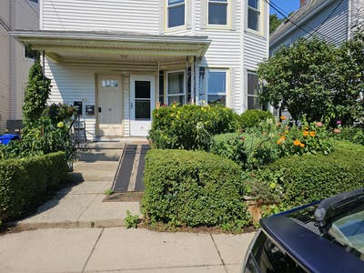 Room for rent utilities included lower Allston Main Photo