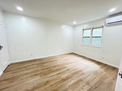 Sunnyside 2B/1B for rent, 3 mins to subway  Main Photo