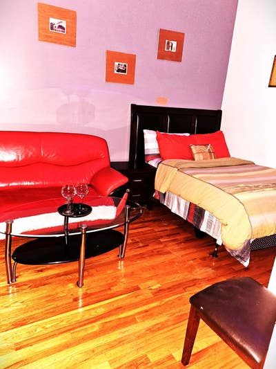 ☀️ Exceptionally Economical,  and Spacious Room Main Photo