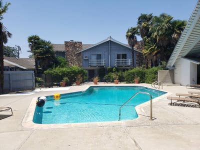 Room Near CSUF Fullerton college Troy high school  Main Photo