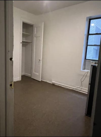 Large Bedroom w/ Large Closet Space Util Included  Main Photo