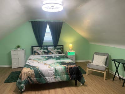 Emerald Private Room  Main Photo